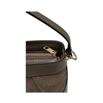 YQ401-BUCKET